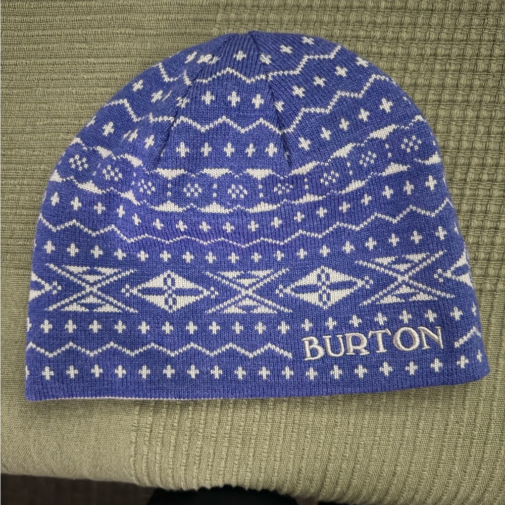 Burton Nordic Blue and White Beanie